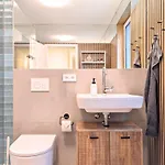 Fynbos Am Alten Strom, Strandnah & Dachterrasse Rostock
