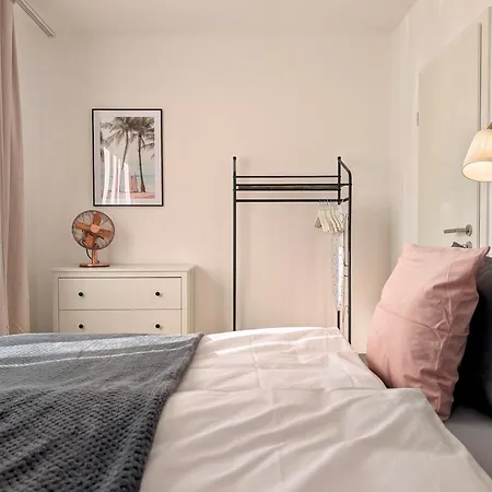 شقة Fynbos Am Alten Strom, Strandnah & Dachterrasse روستوك