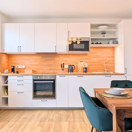 Fynbos Am Alten Strom, Strandnah & Dachterrasse Apartman Rostock